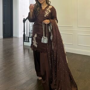 Elegant Brown Embroidered Outfit with Silver Accents Farshi Shalwar